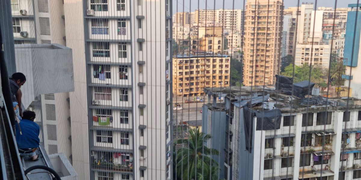 Invisible Grill for Child Safety